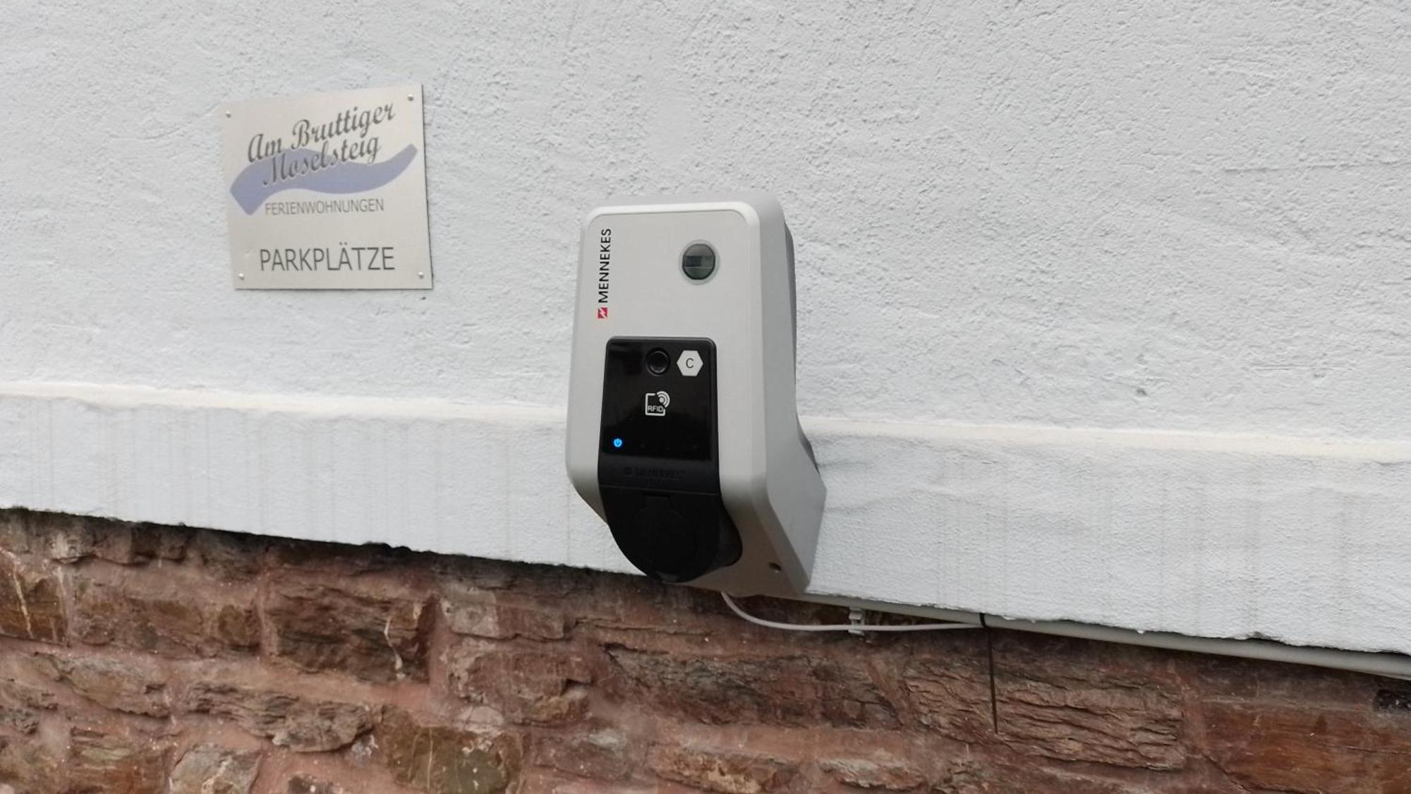 Ferienwohnungen Am Bruttiger Moselsteig Exterior foto